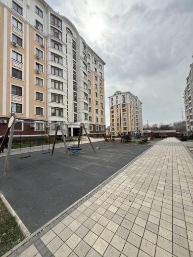 Квартира 3-комн. 117.58 кв.м