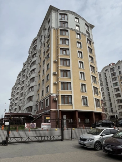 Квартира 3-комн. 117.58 кв.м